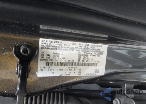 2017 Ford Focus Se z USA, uszkodzony, nr VIN 1FADP3K23HL206362